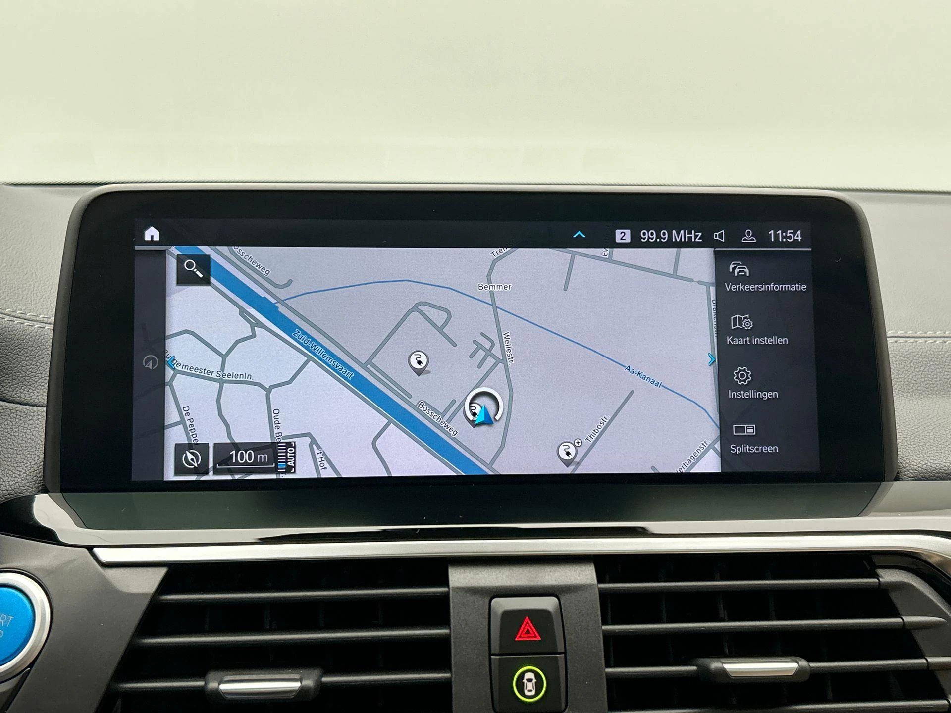 Hoofdafbeelding BMW iX3