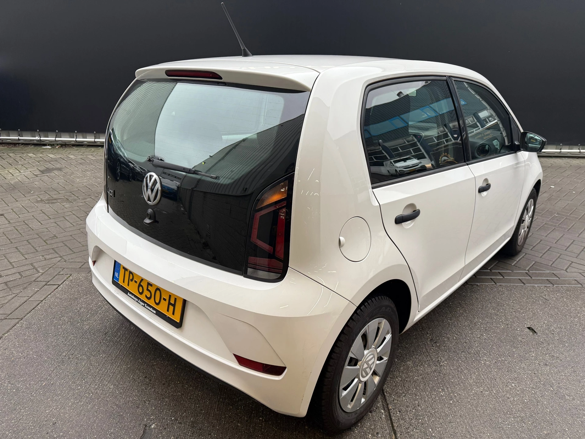 Hoofdafbeelding Volkswagen up!