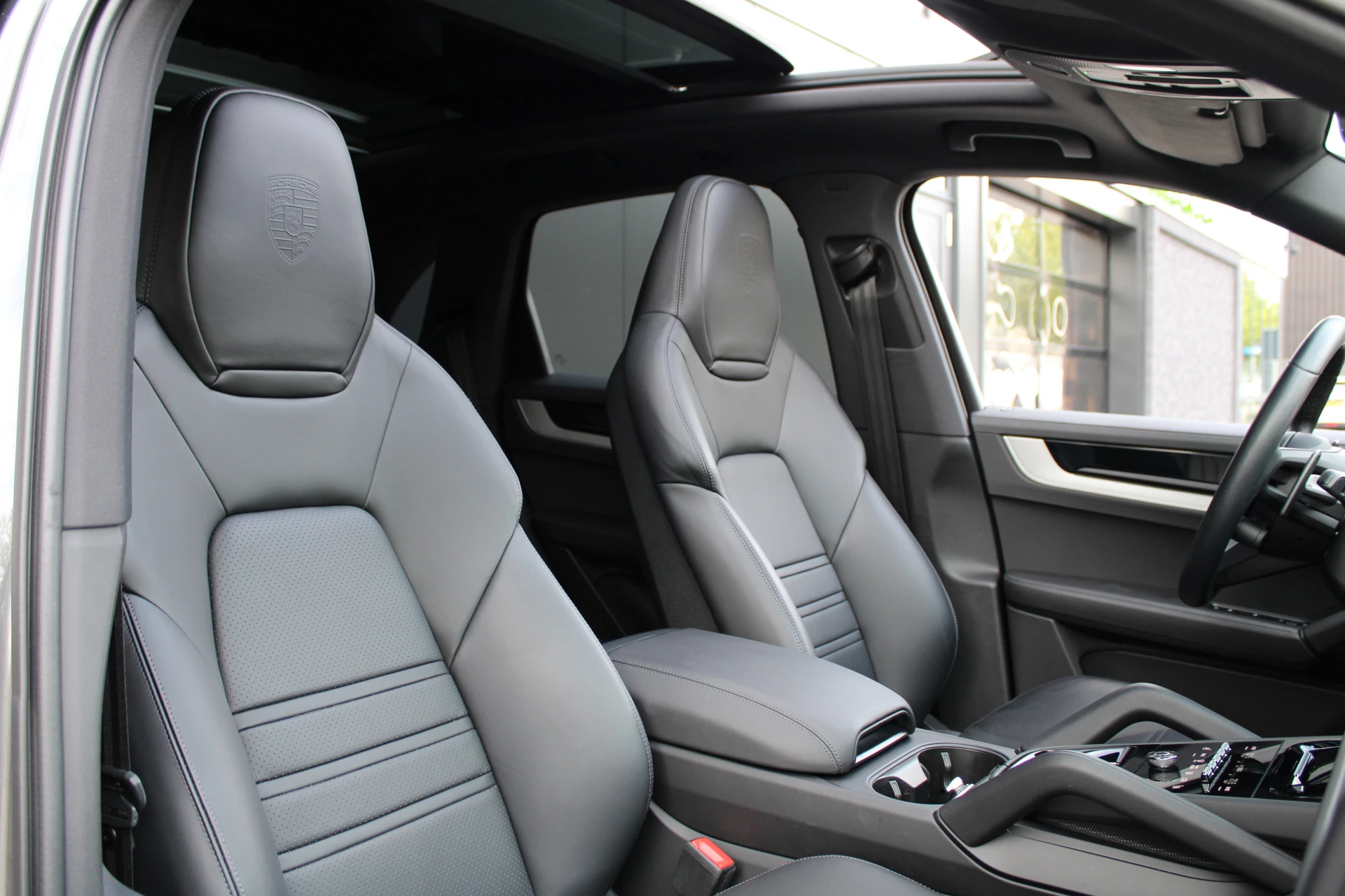 Hoofdafbeelding Porsche Cayenne