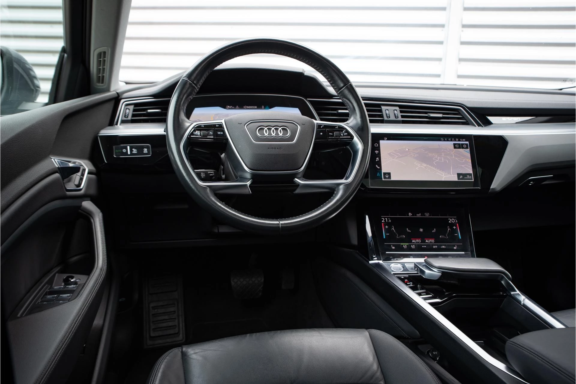 Hoofdafbeelding Audi e-tron