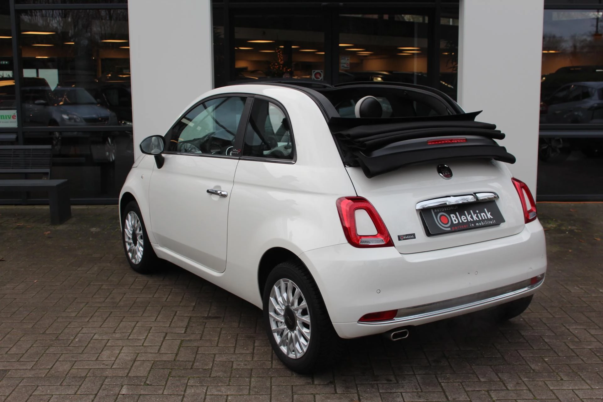Hoofdafbeelding Fiat 500C