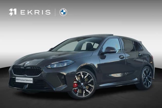BMW 1 Serie 120 M Sportpakket Pro 19'' / Harman Kardon / Elektrisch verstelbare stoelen / Panoramadak | Lentevoordeel