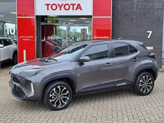 Toyota Yaris Cross 1.5 HYBRID 115 DYNAMIC 17"LMV STOEL/STUURVERW.  CAMERA KEYLESS PRIVACY-GLASS AD-CRUISE