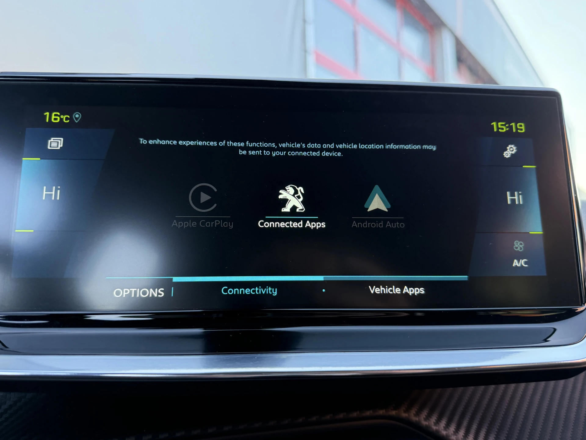 Hoofdafbeelding Peugeot e-2008