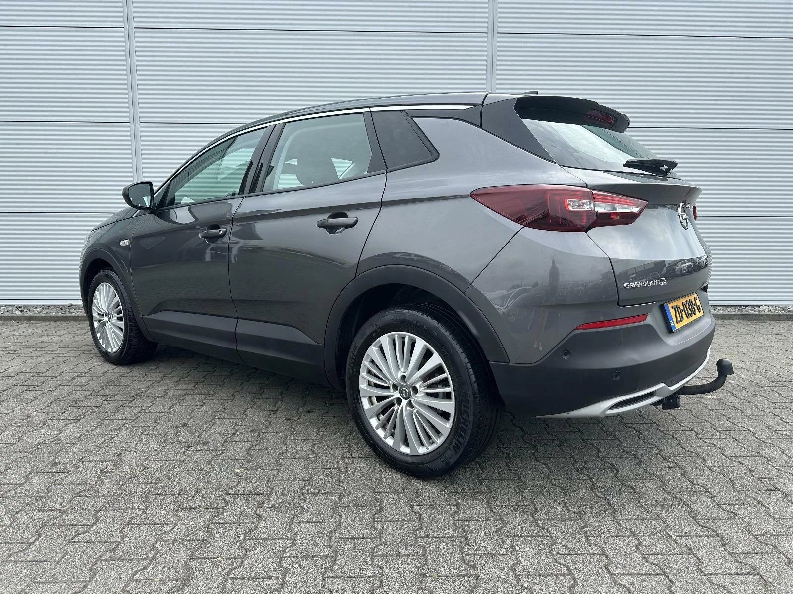 Hoofdafbeelding Opel Grandland X