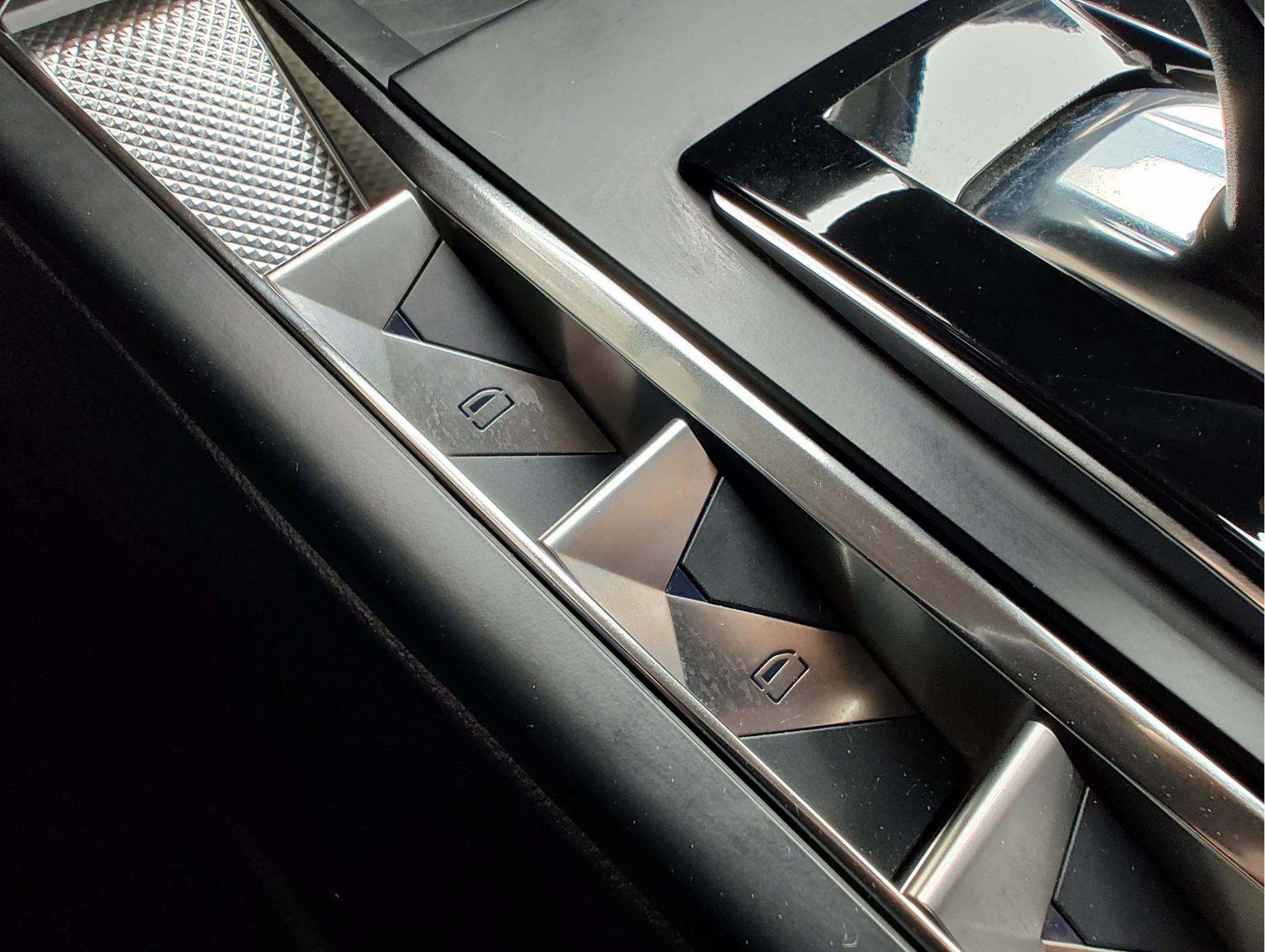 Hoofdafbeelding DS DS 3