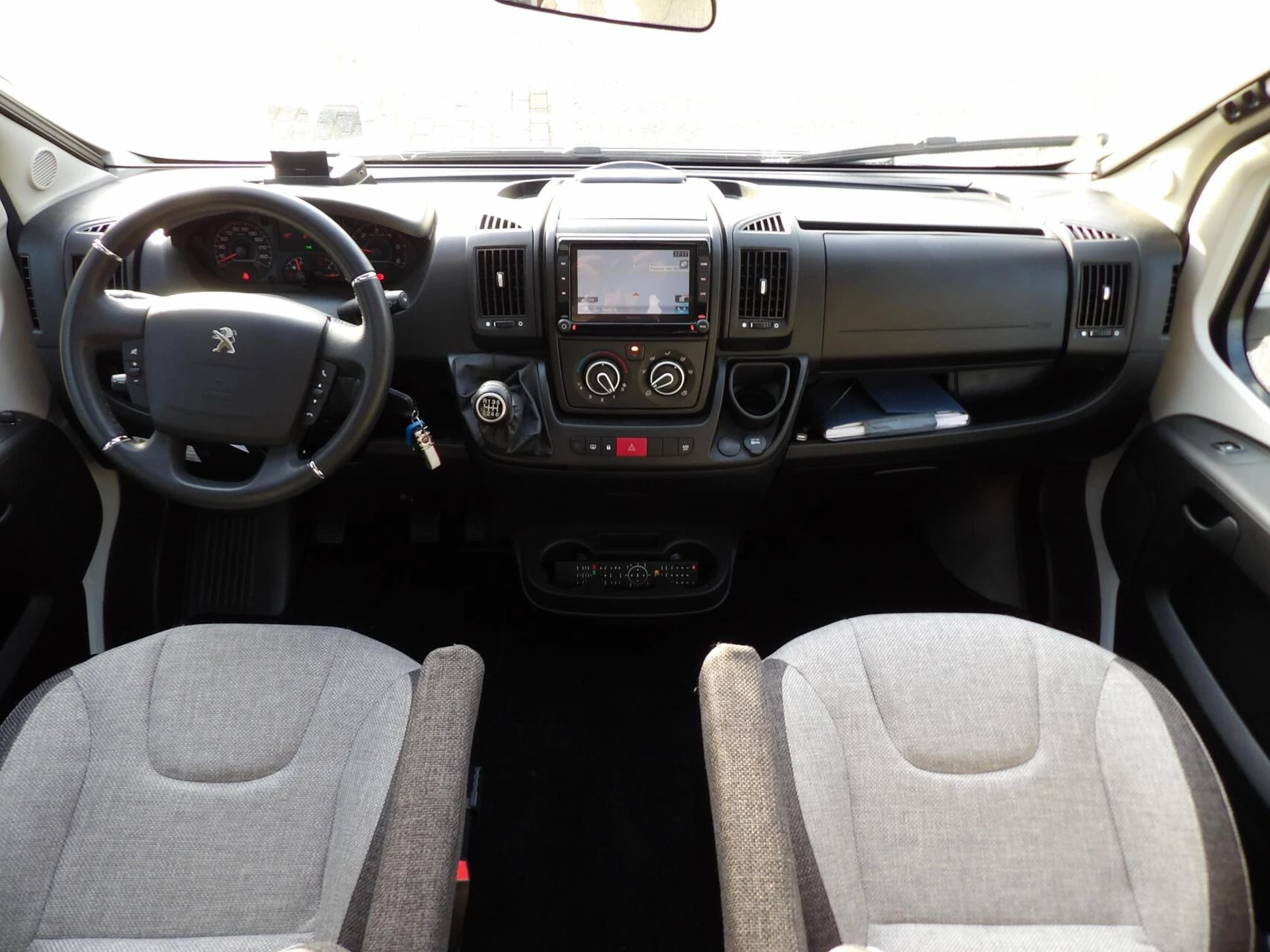 Hoofdafbeelding Knaus VAN Ti 650 MEG