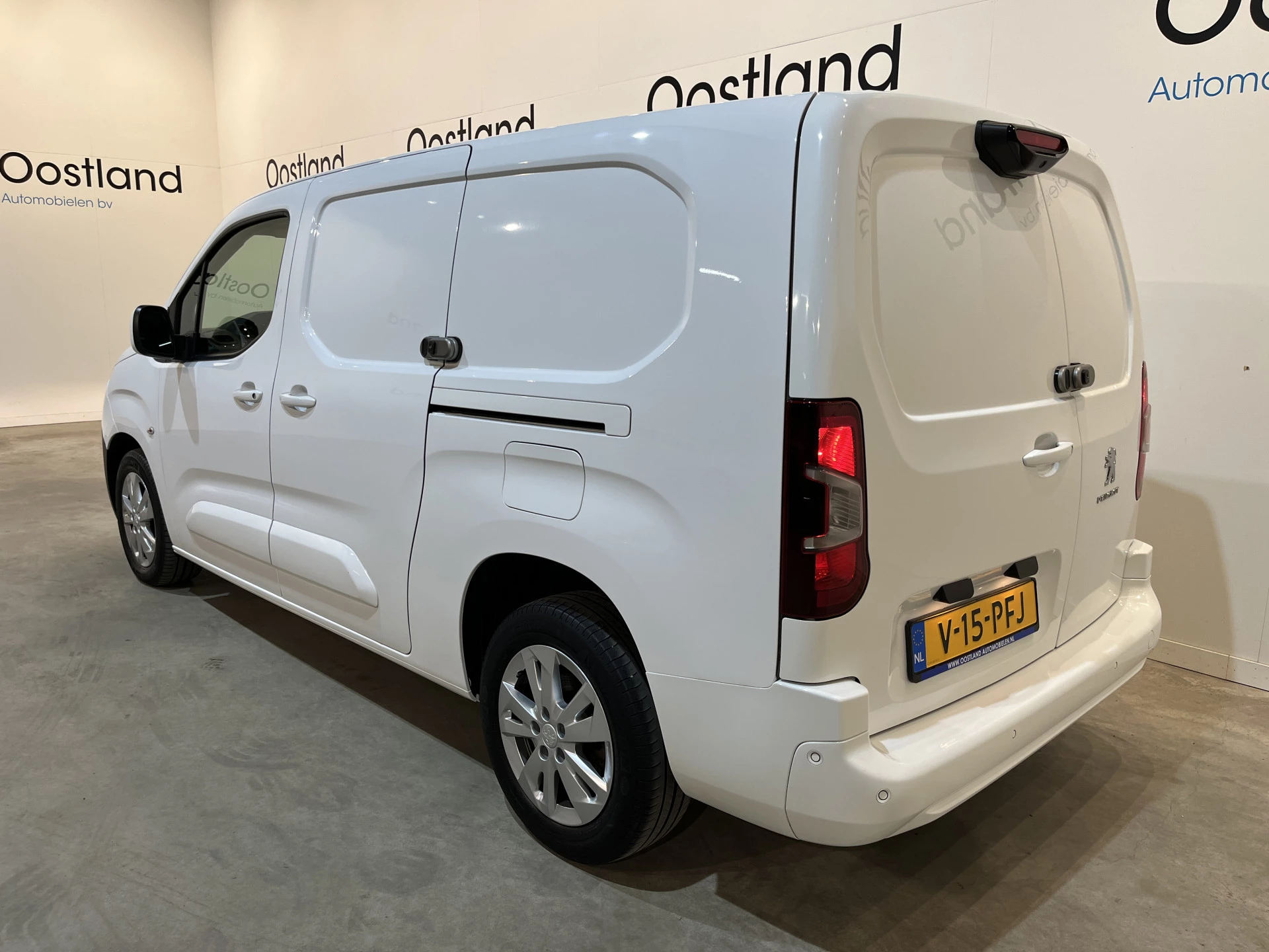 Hoofdafbeelding Peugeot Partner