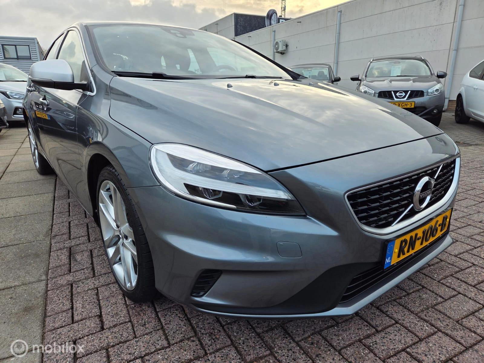 Hoofdafbeelding Volvo V40