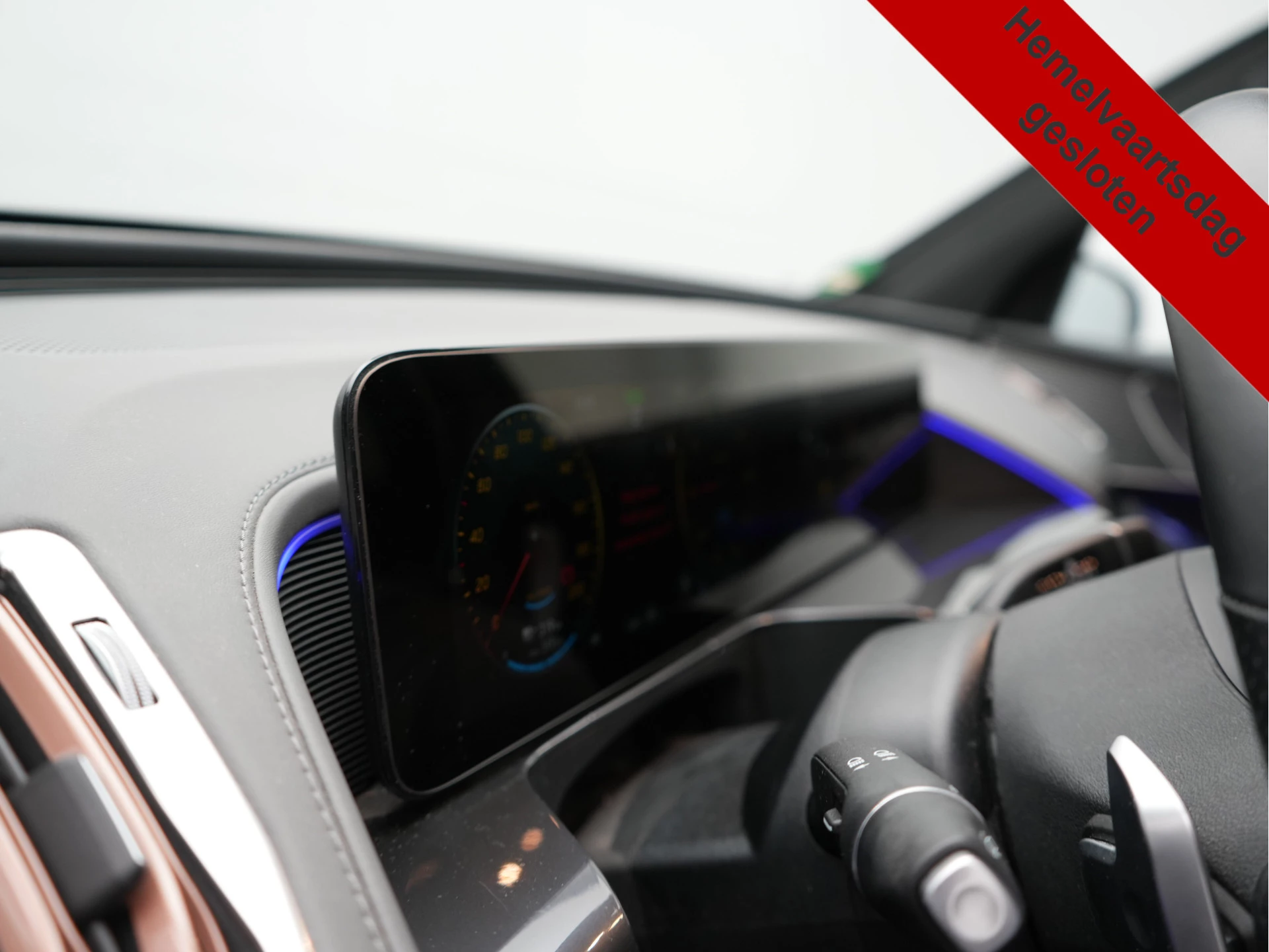 Hoofdafbeelding Mercedes-Benz EQC