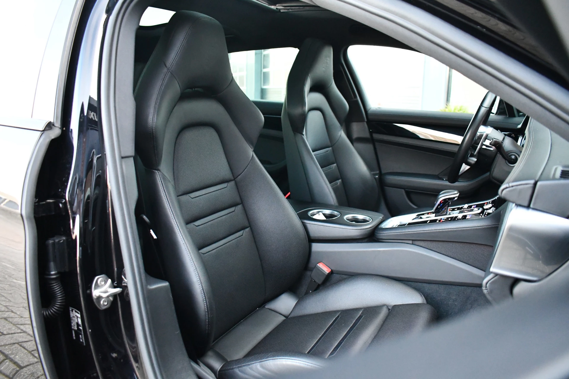 Hoofdafbeelding Porsche Panamera