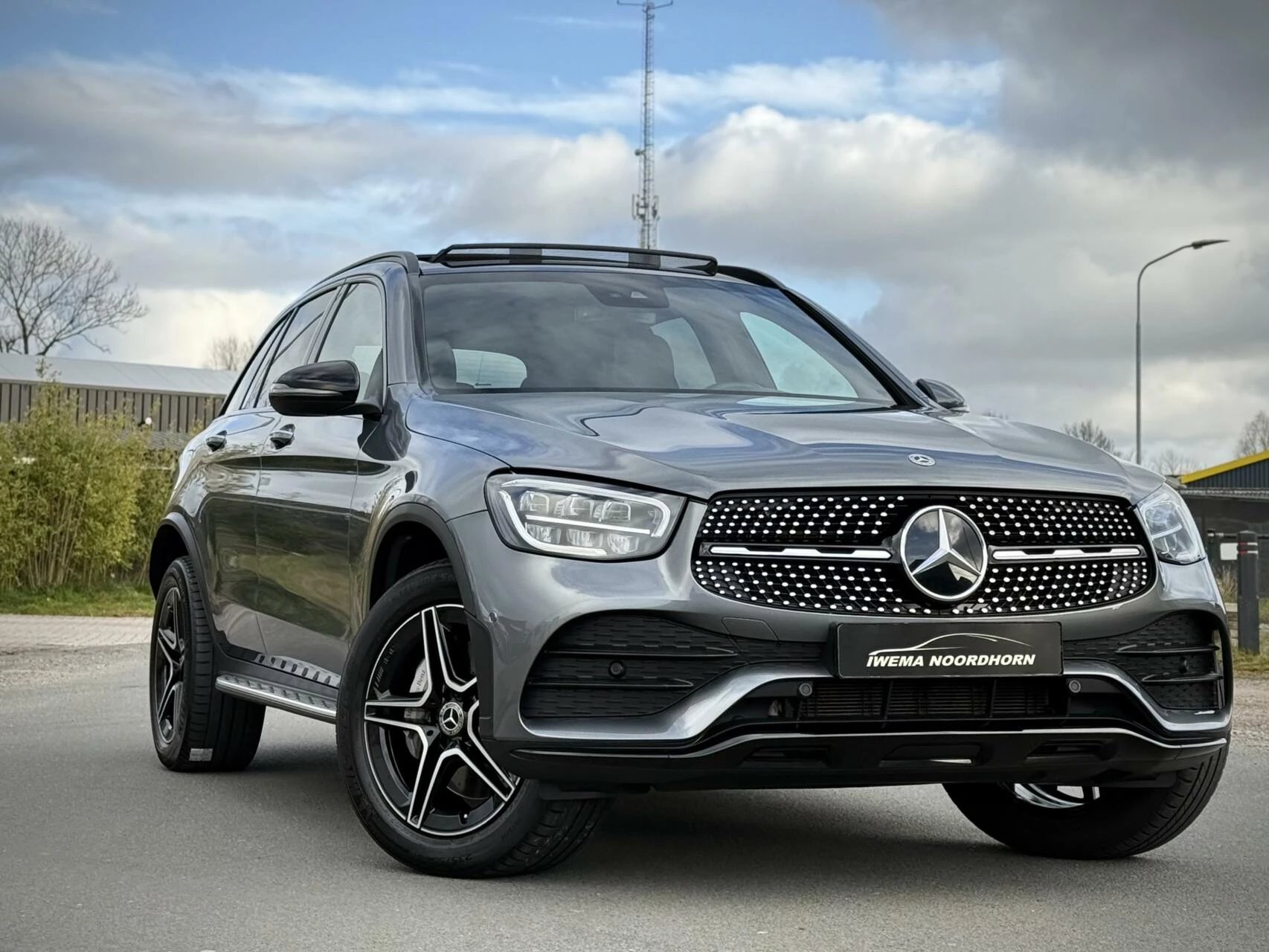 Hoofdafbeelding Mercedes-Benz GLC