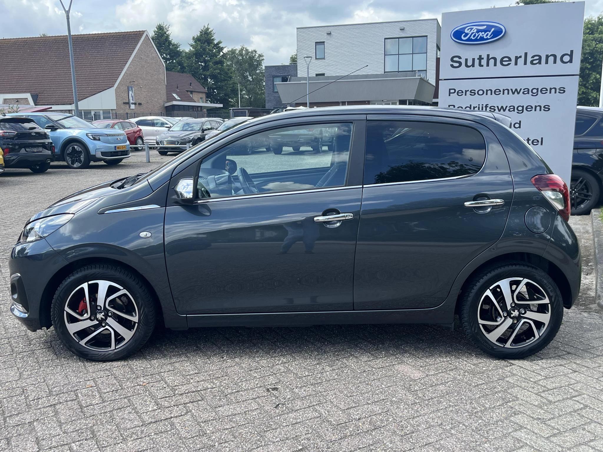 Hoofdafbeelding Peugeot 108