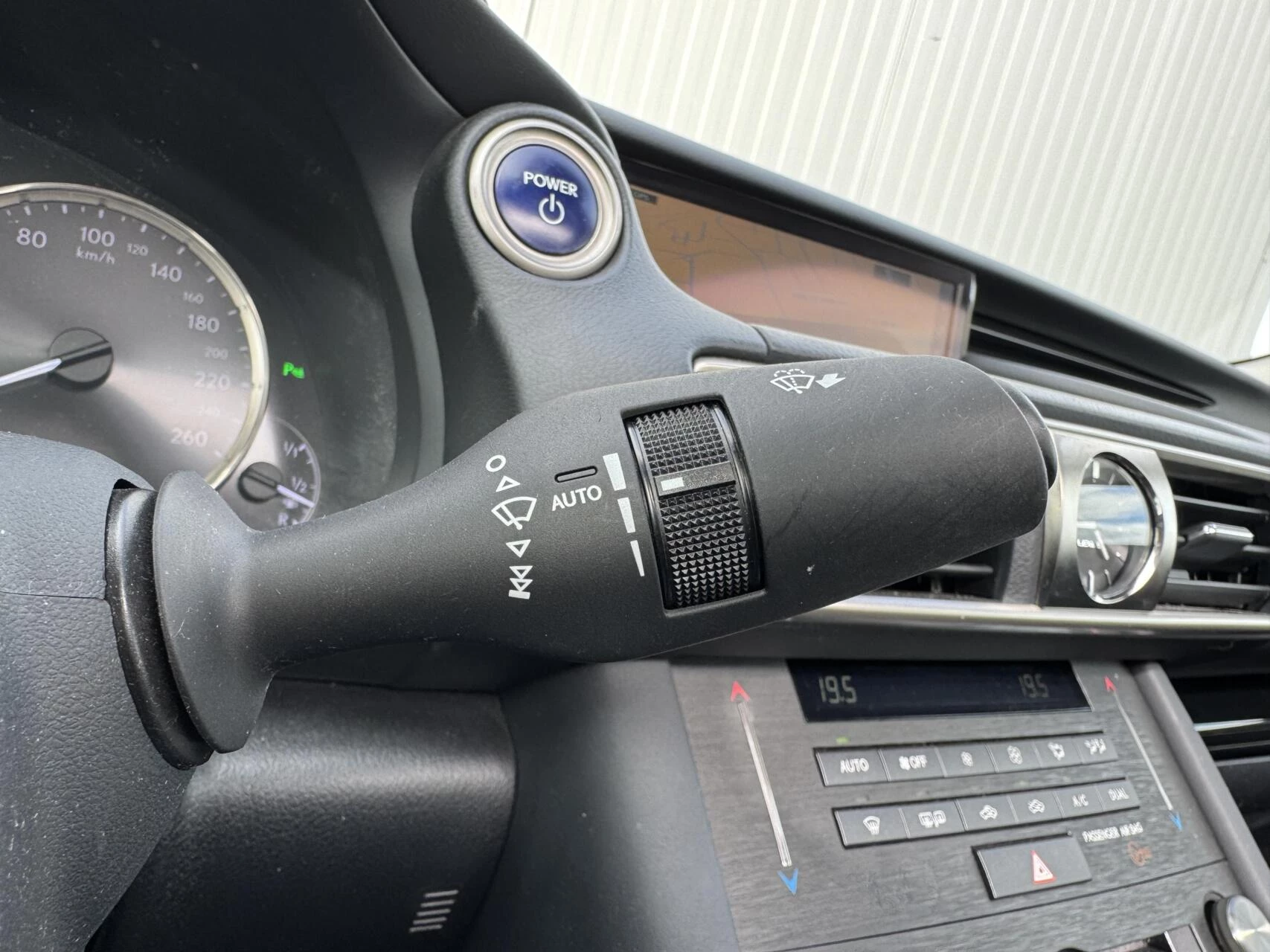 Hoofdafbeelding Lexus IS