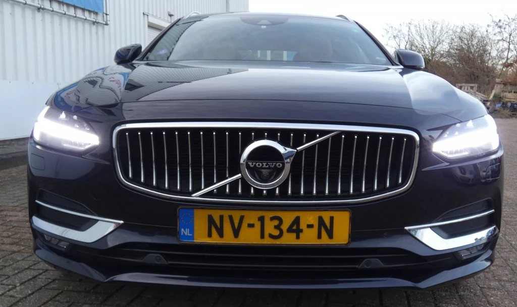Hoofdafbeelding Volvo V90