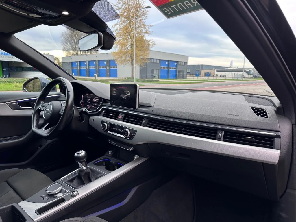 Hoofdafbeelding Audi A4