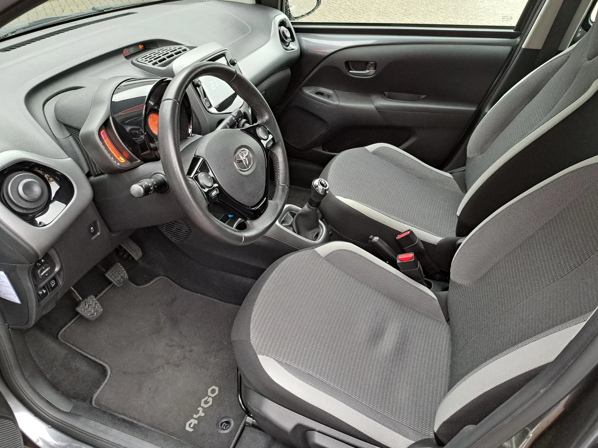 Hoofdafbeelding Toyota Aygo