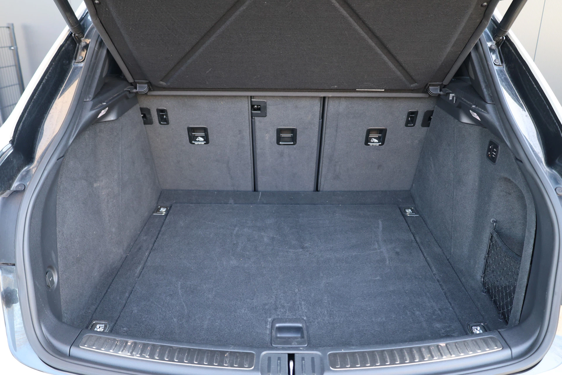 Hoofdafbeelding Porsche Macan