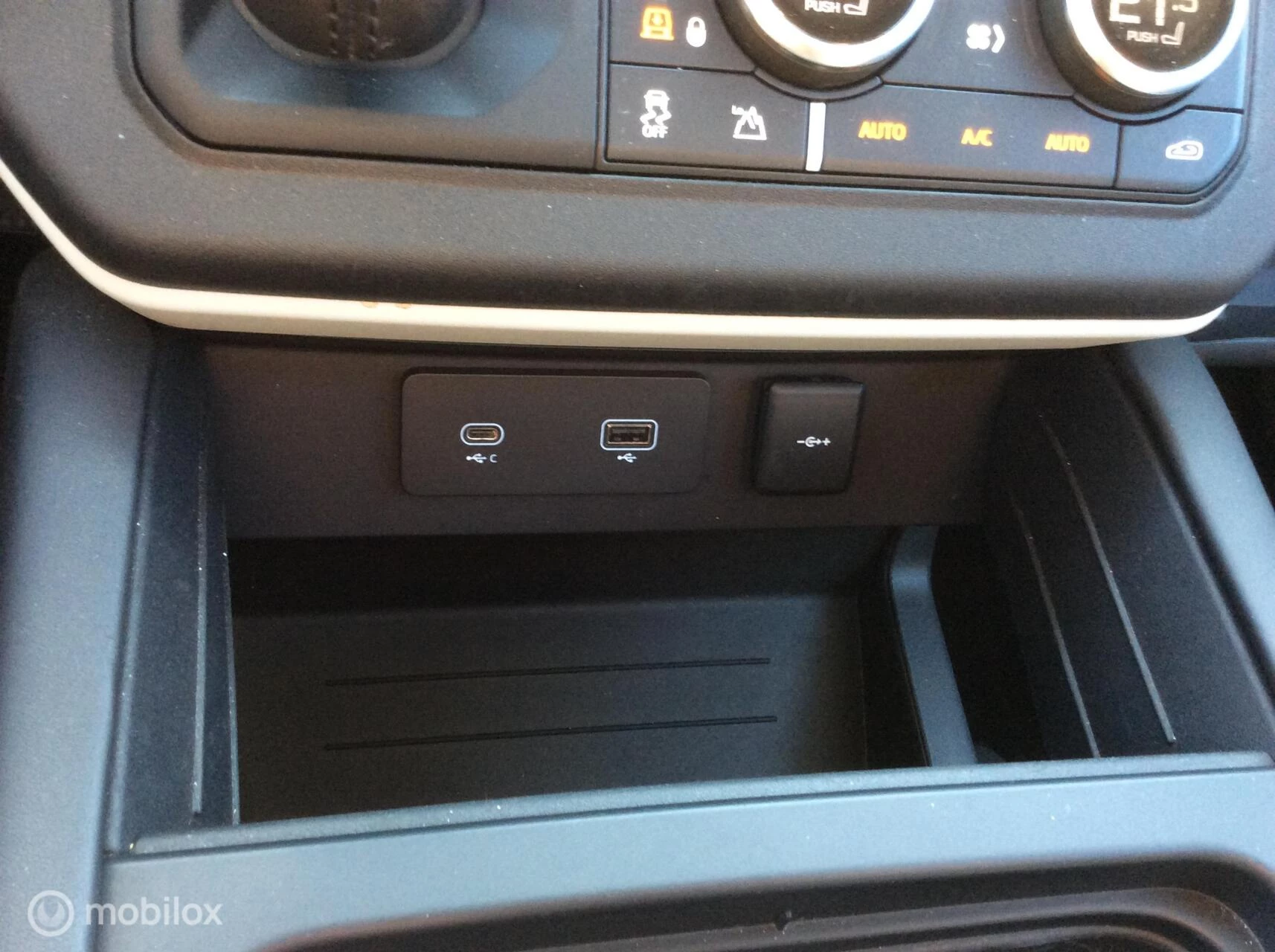 Hoofdafbeelding Land Rover Defender