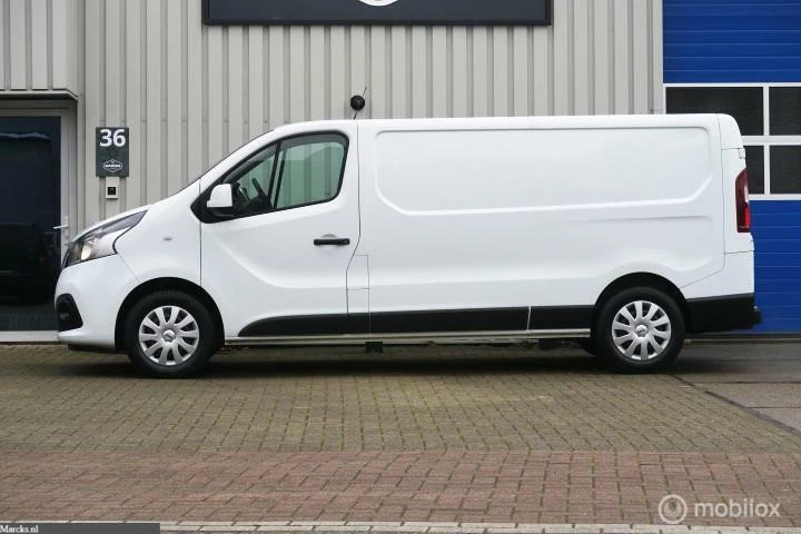 Hoofdafbeelding Nissan NV300