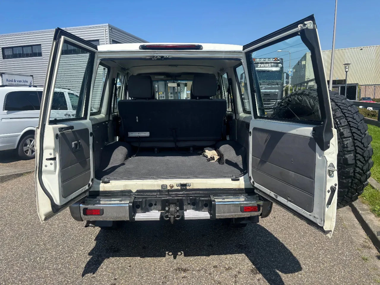 Hoofdafbeelding Toyota Land Cruiser