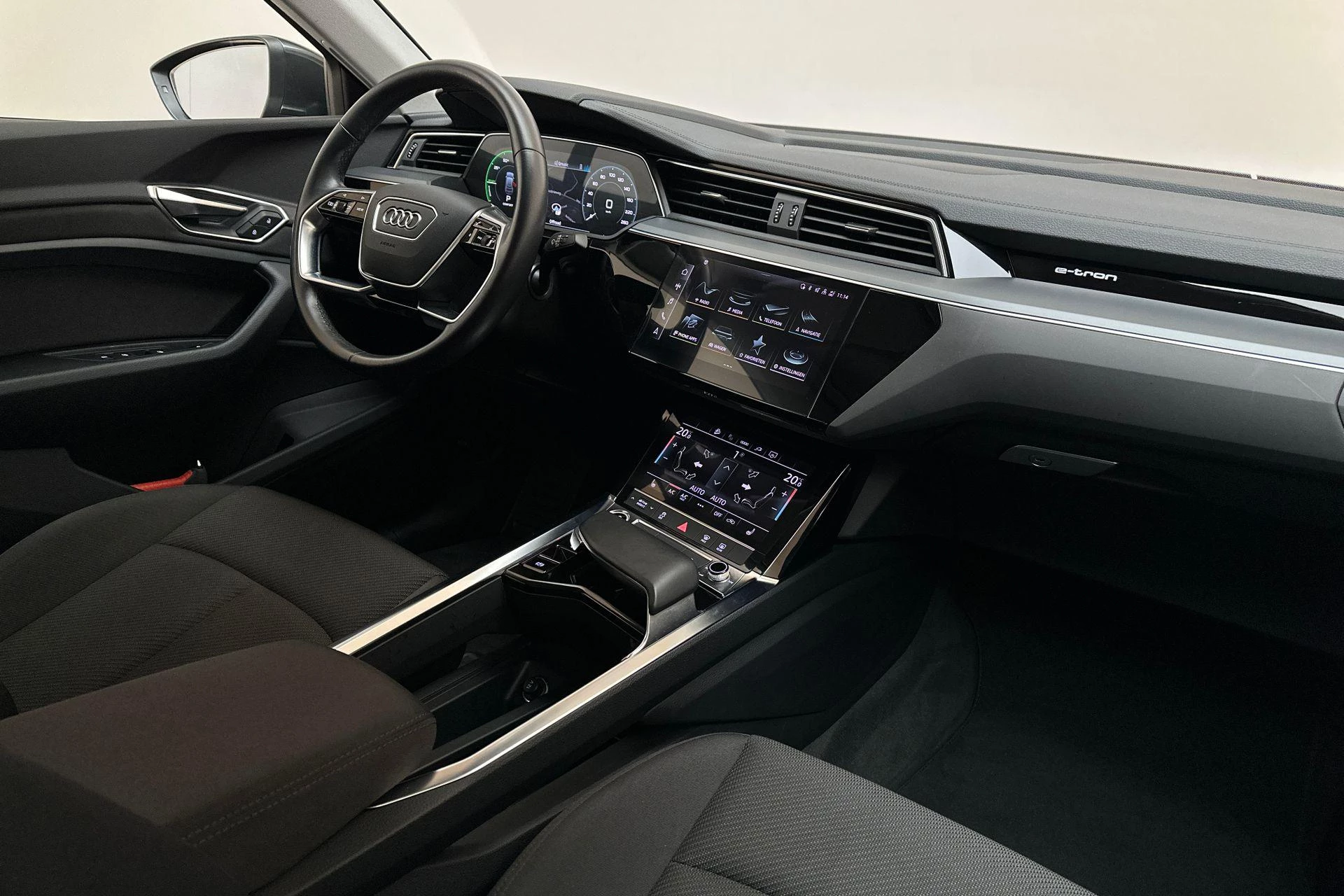 Hoofdafbeelding Audi e-tron