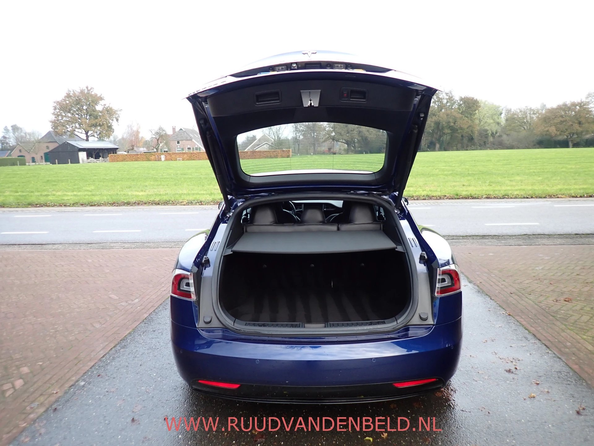 Hoofdafbeelding Tesla Model S