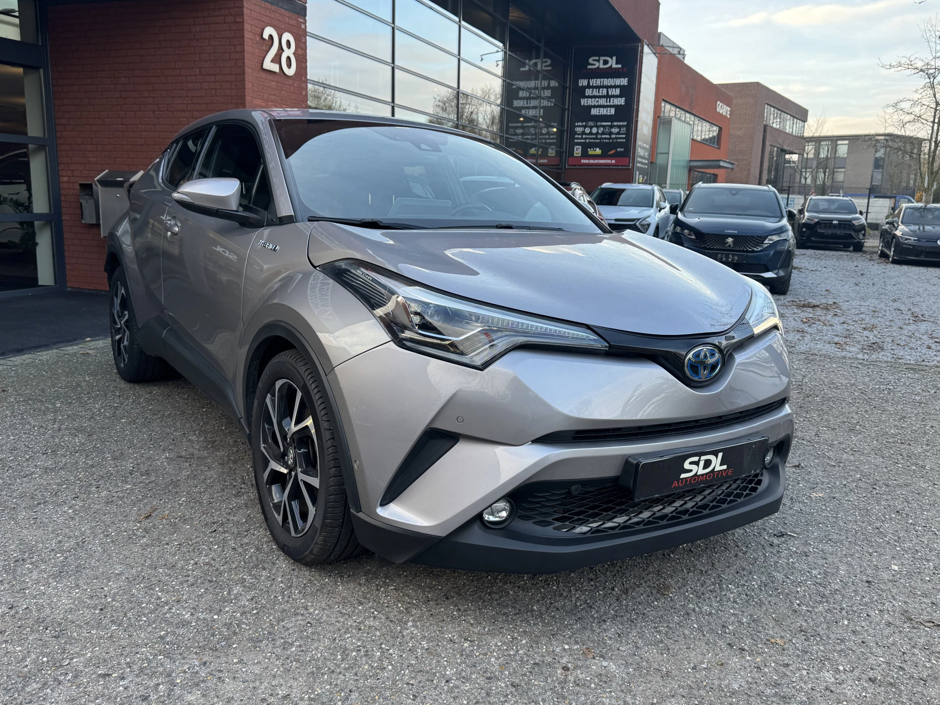 Hoofdafbeelding Toyota C-HR