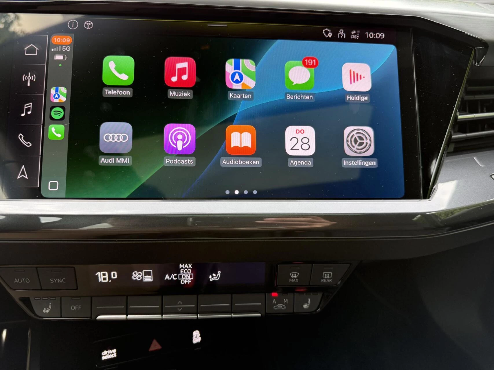 Hoofdafbeelding Audi Q4 e-tron