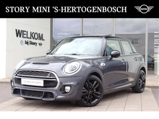 MINI Cooper S Hatchback Automaat / JCW Trim / Panoramadak / JCW Sportstoelen / Comfort Access / LED / Apple CarPlay / Cruise Control