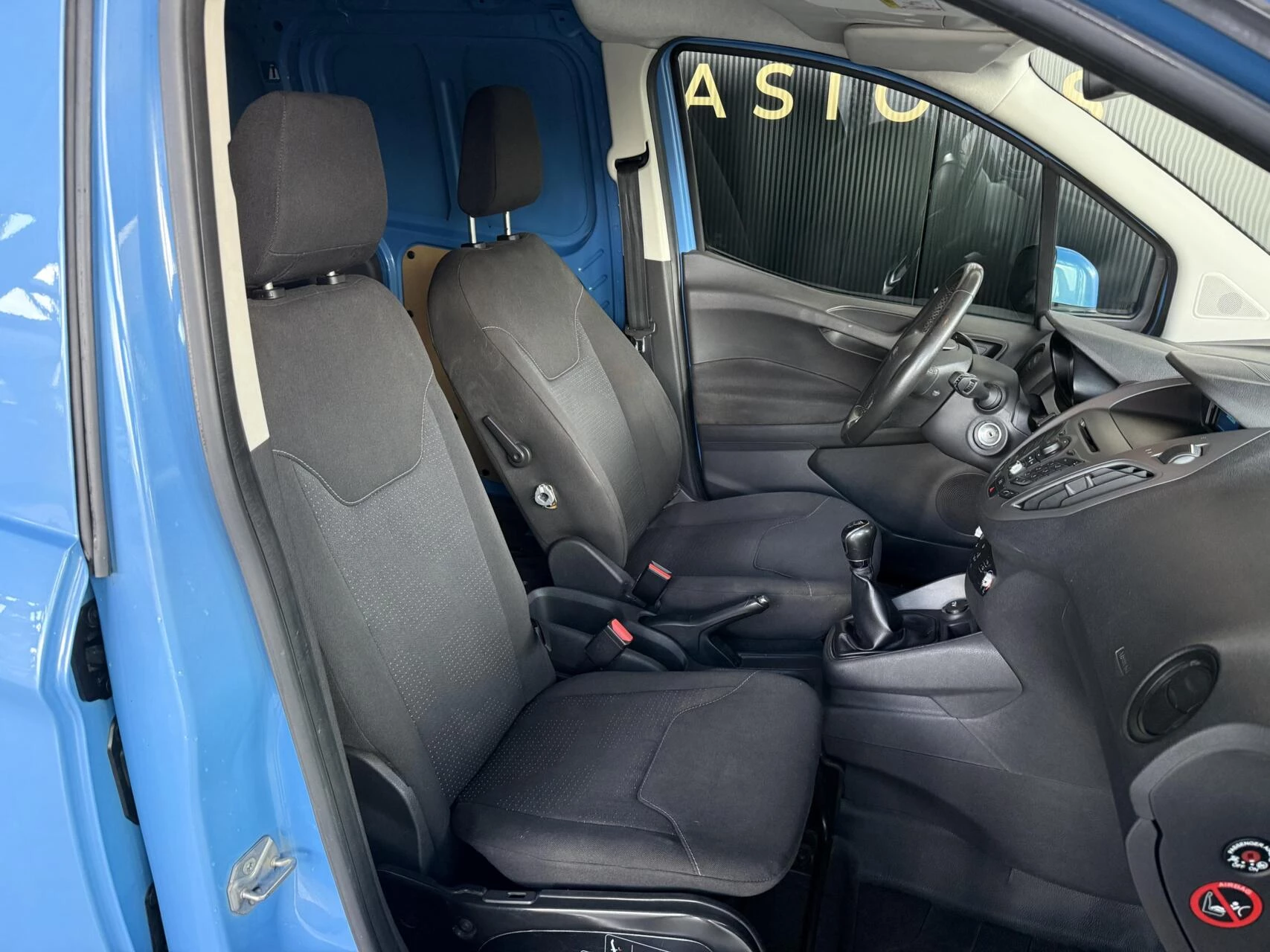 Hoofdafbeelding Ford Transit Courier