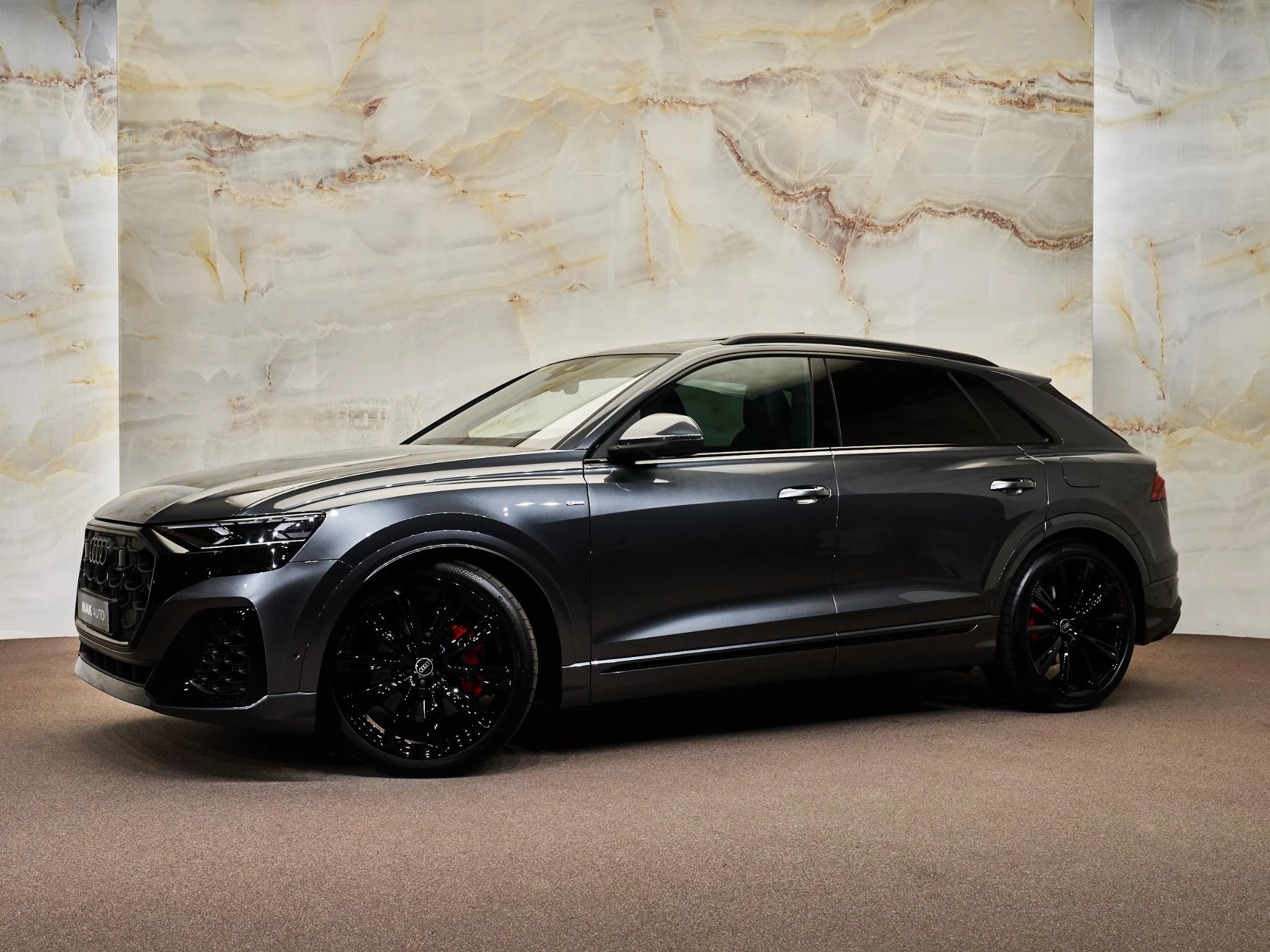 Hoofdafbeelding Audi Q8