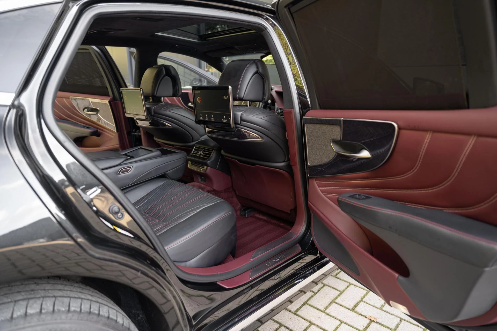 Hoofdafbeelding Lexus LS