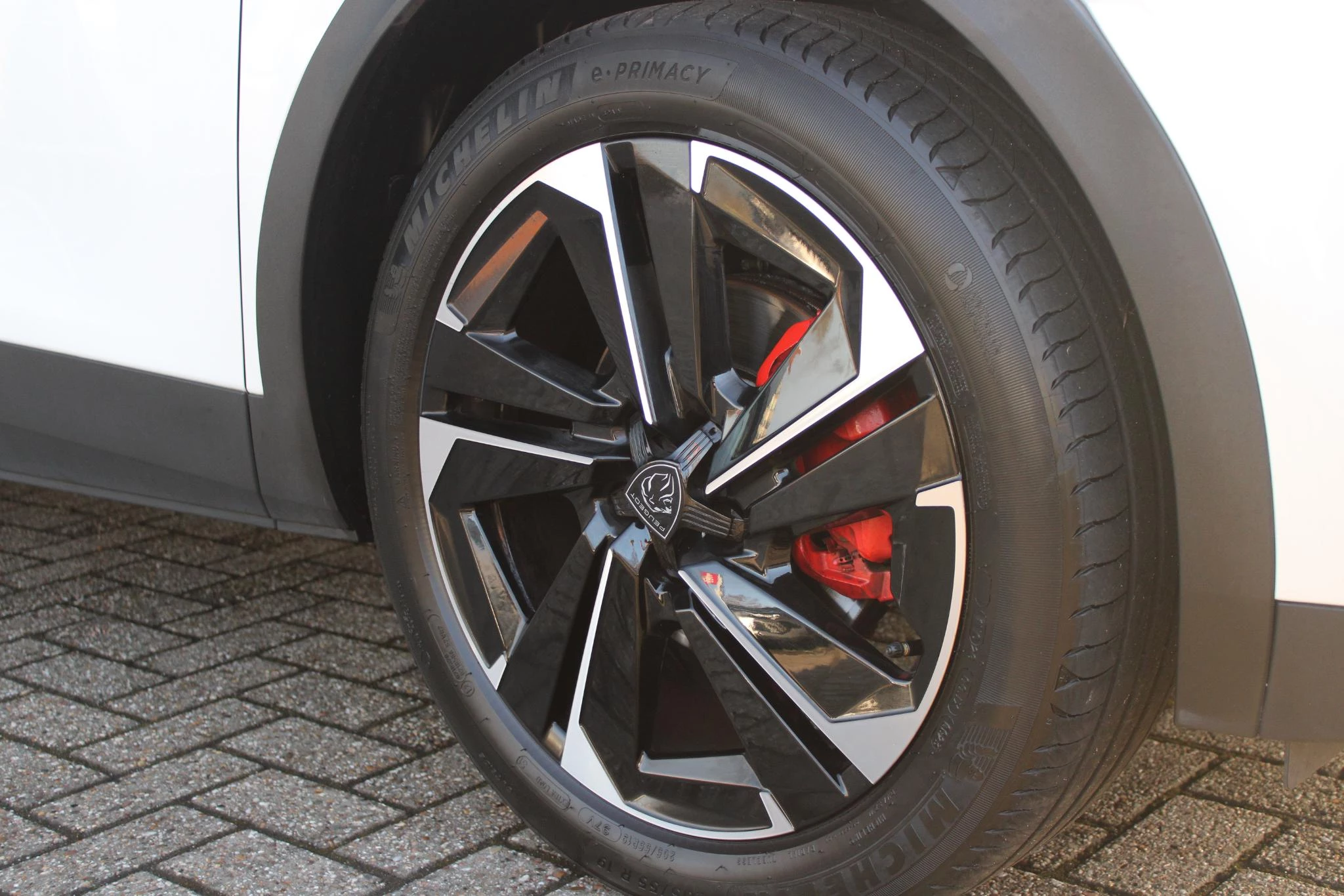 Hoofdafbeelding Peugeot 408