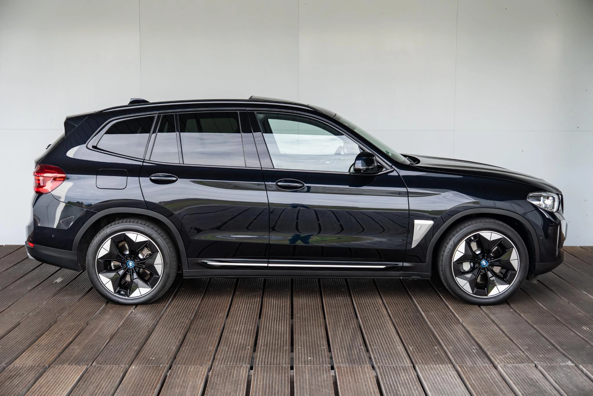 Hoofdafbeelding BMW iX3