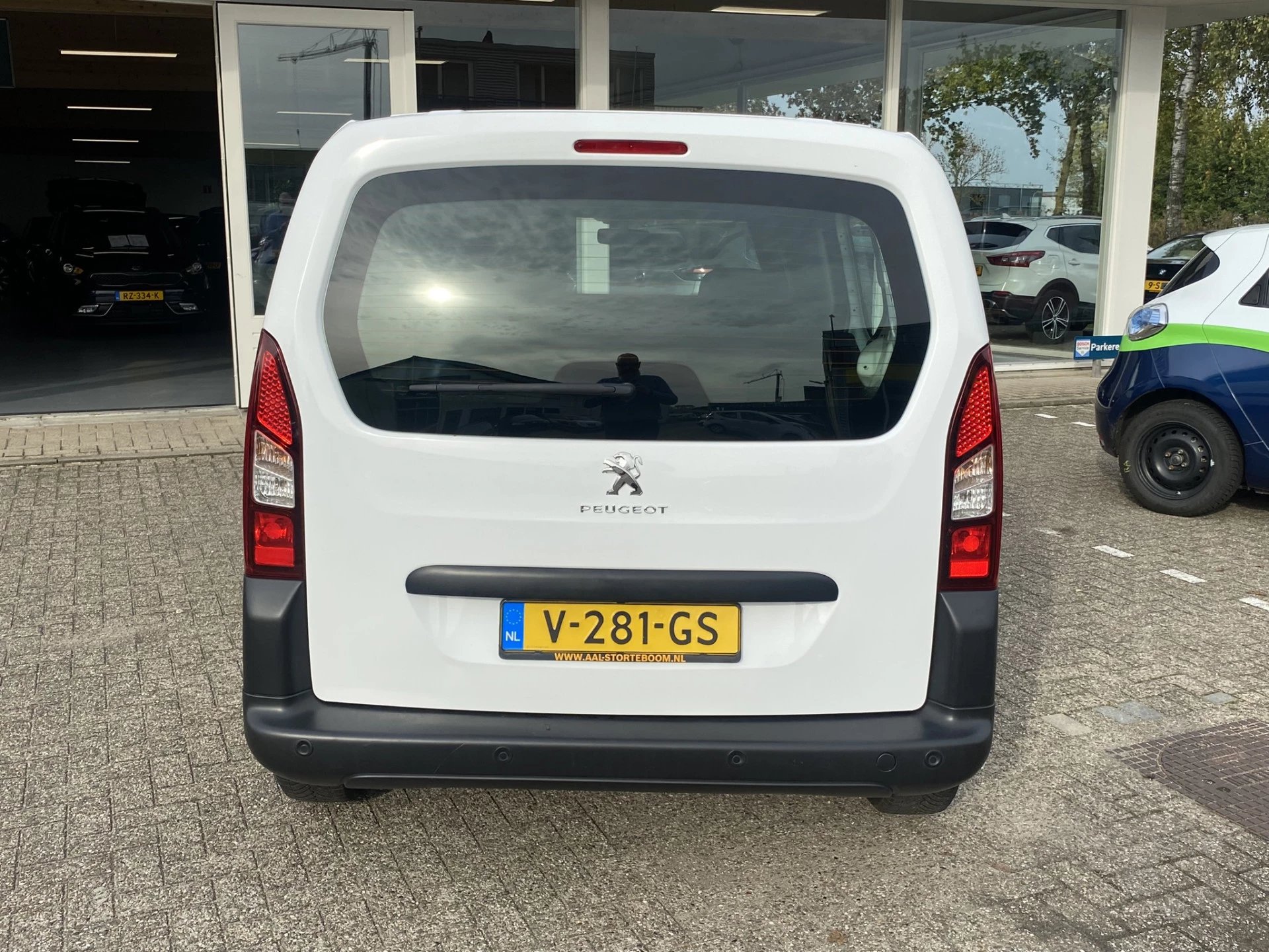 Hoofdafbeelding Peugeot Partner