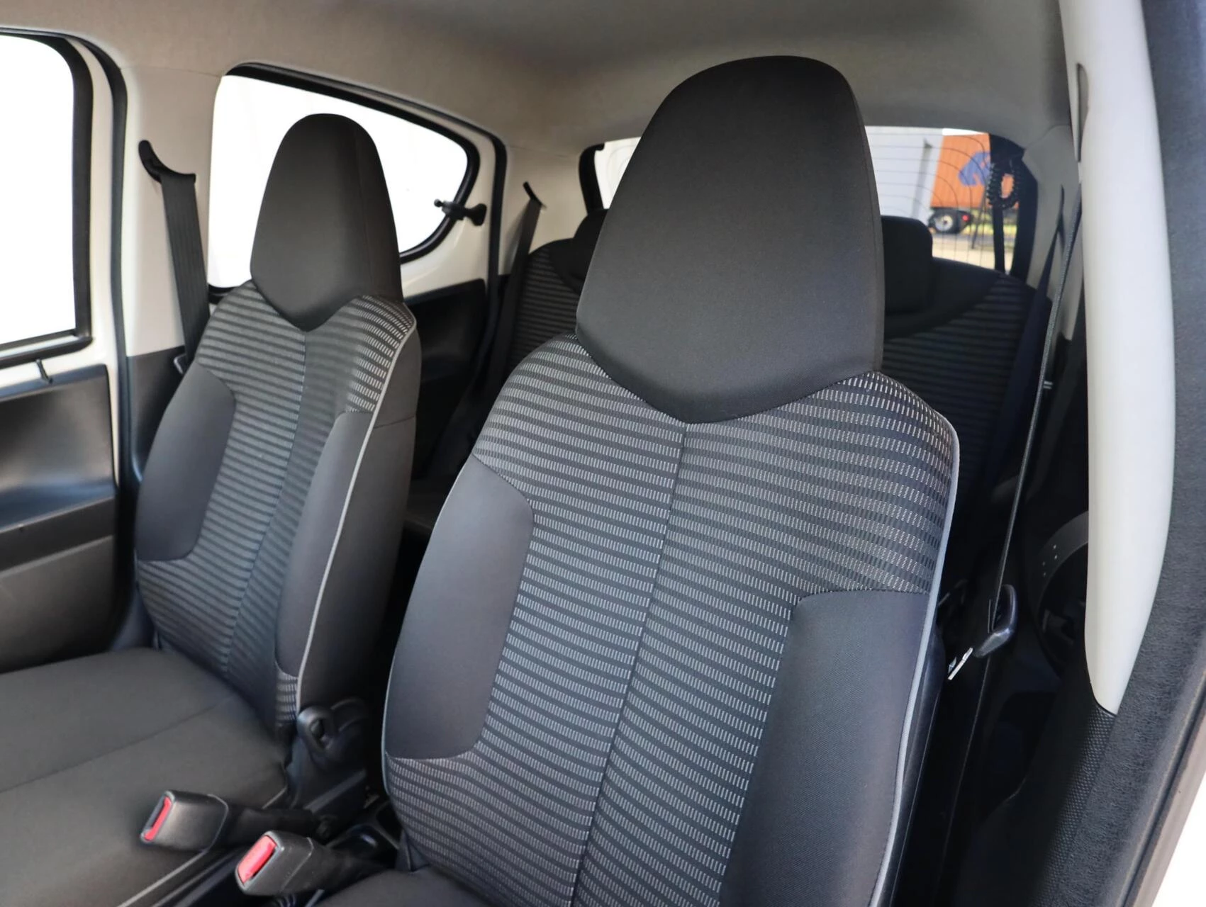 Hoofdafbeelding Peugeot 107