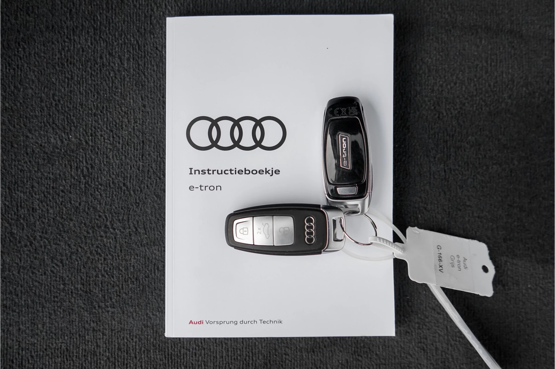 Hoofdafbeelding Audi e-tron