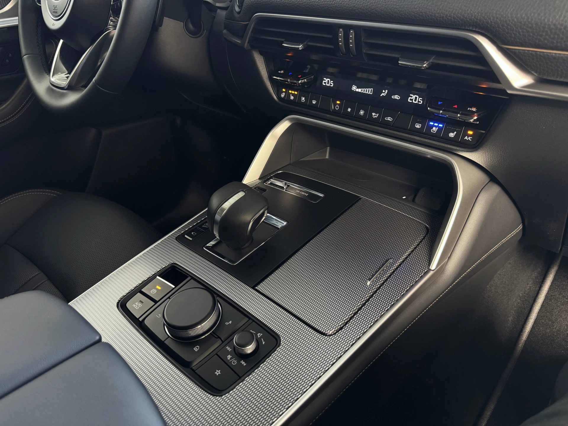 Hoofdafbeelding Mazda CX-60