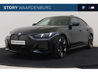 BMW i4 eDrive40 High Executive M Sport / Schuif-kanteldak / Adaptieve LED / Parking Assistant Plus / Comfort Access / Live Cockpit Professional / Stuurverwarming