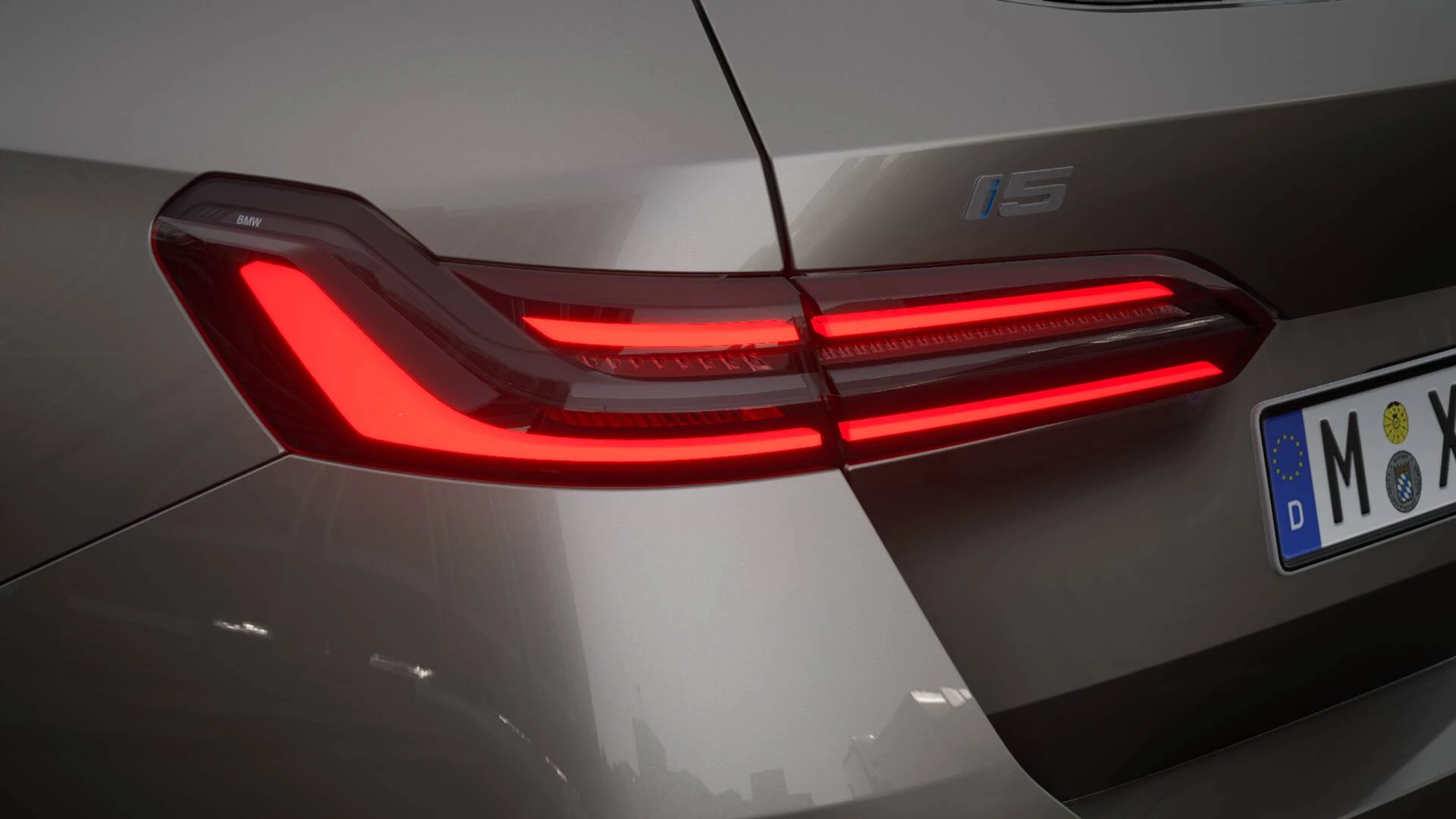 Hoofdafbeelding BMW i5