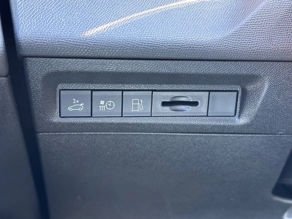 Hoofdafbeelding Peugeot 408