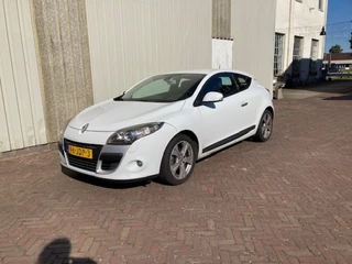 Renault Mégane Coupé 1.6 Dynamique 110 Pk Climat control Cruise control Top vakantieauto of youngtimer