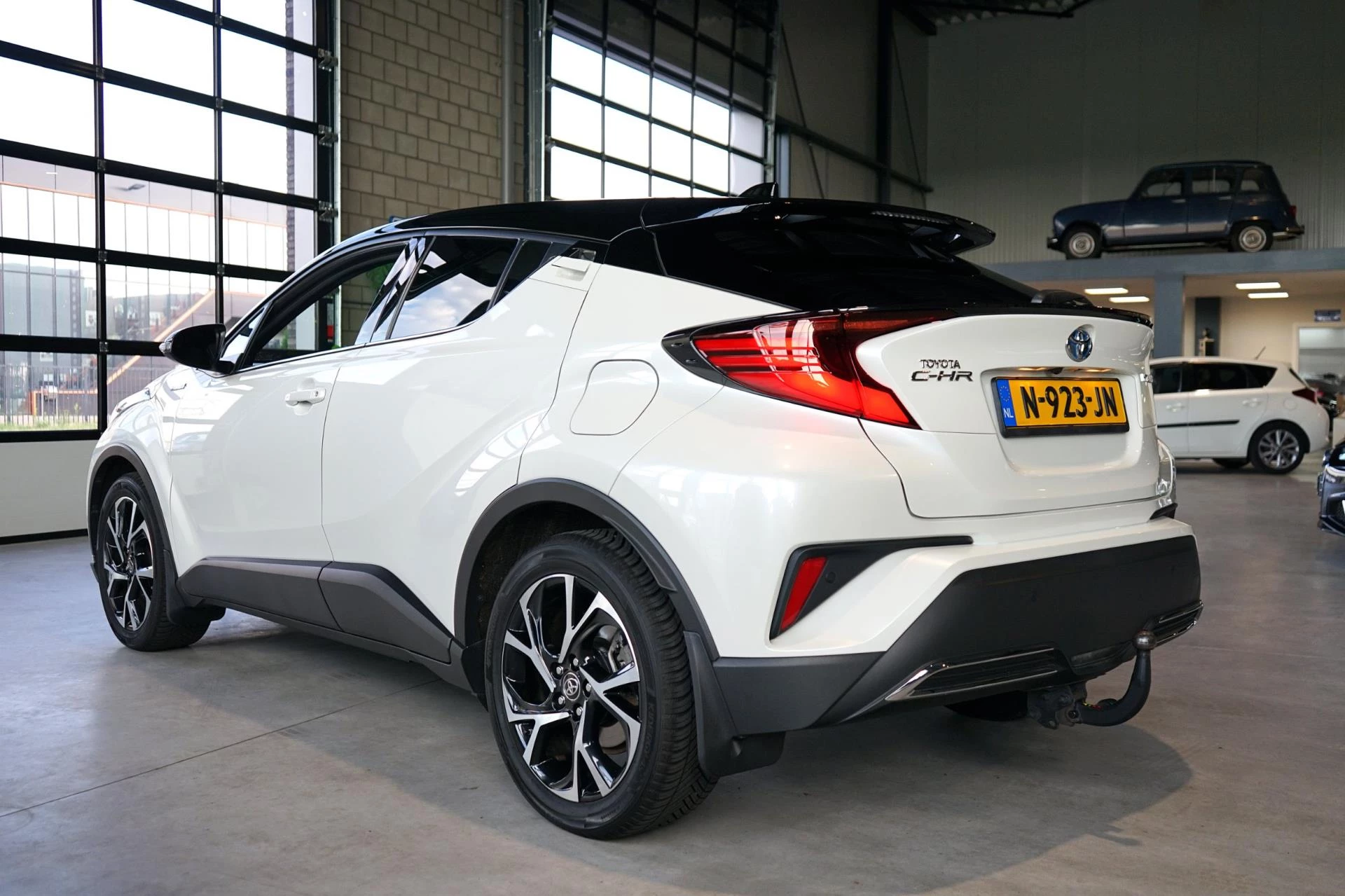 Hoofdafbeelding Toyota C-HR
