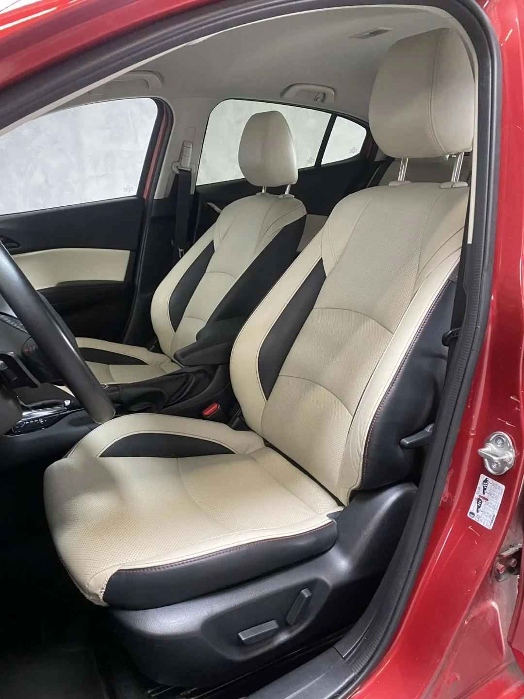 Hoofdafbeelding Mazda 3