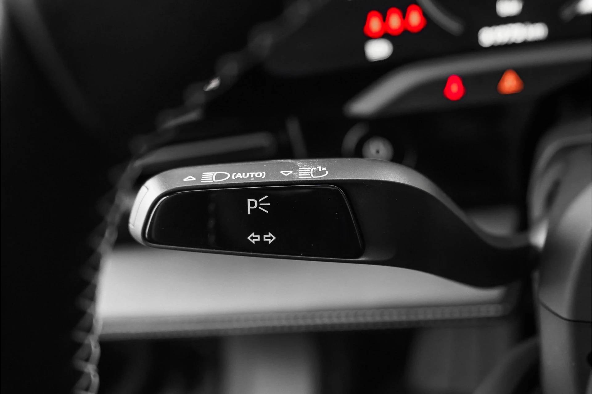 Hoofdafbeelding Porsche Taycan