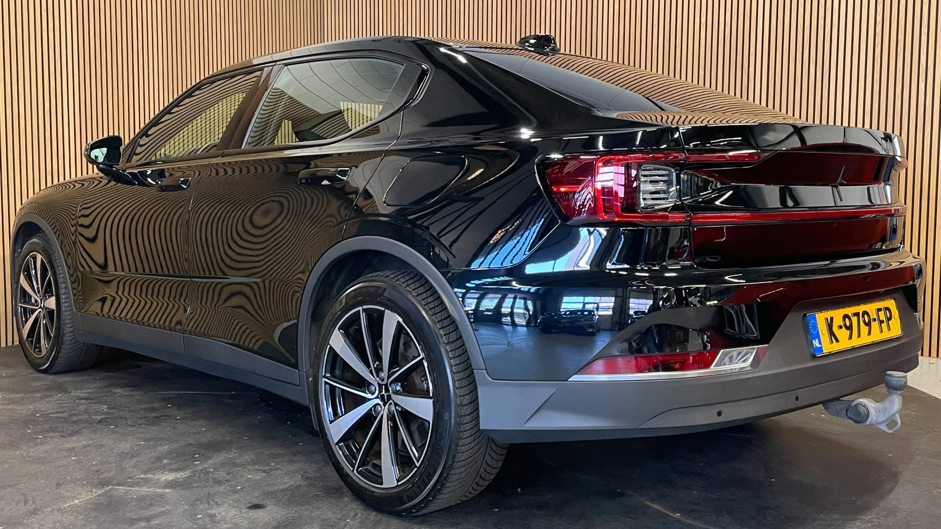 Hoofdafbeelding Polestar 2