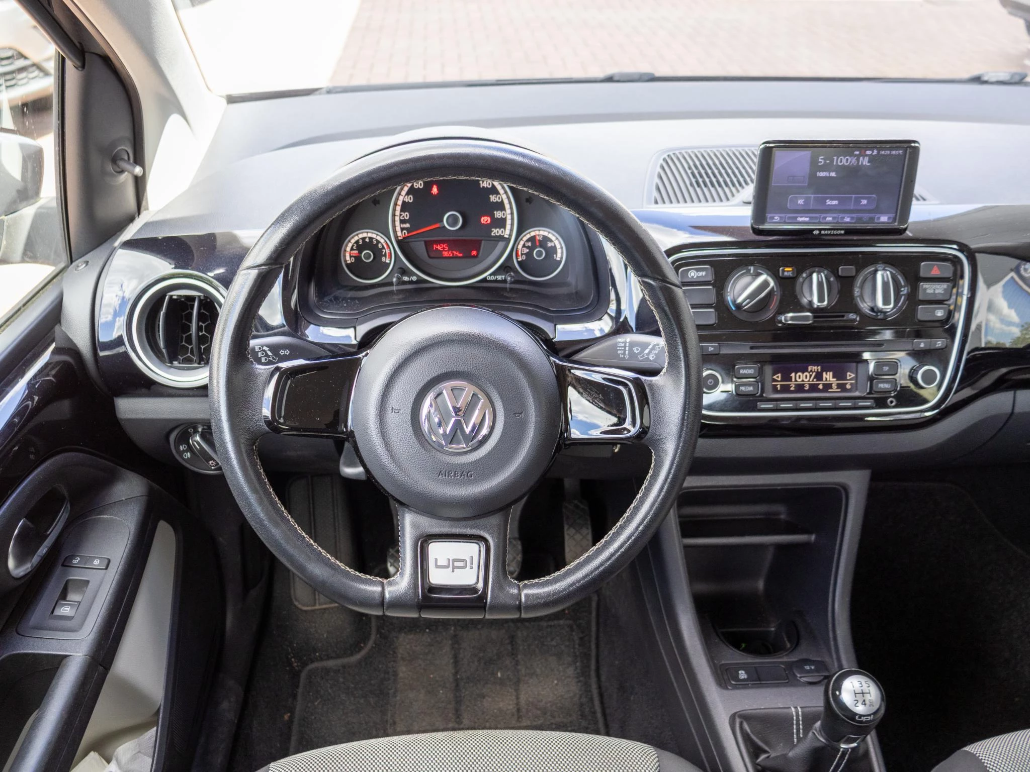 Hoofdafbeelding Volkswagen up!