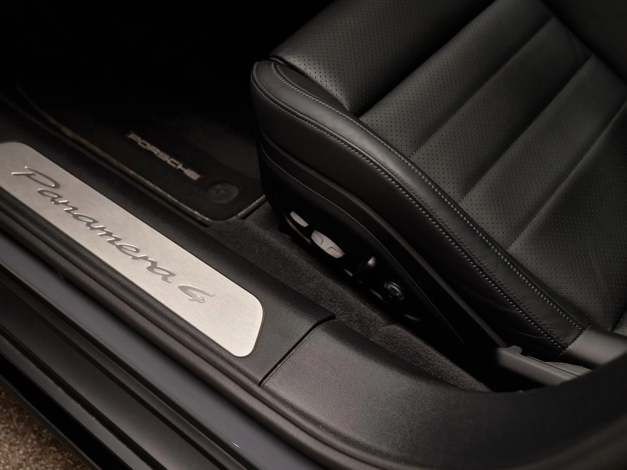 Hoofdafbeelding Porsche Panamera