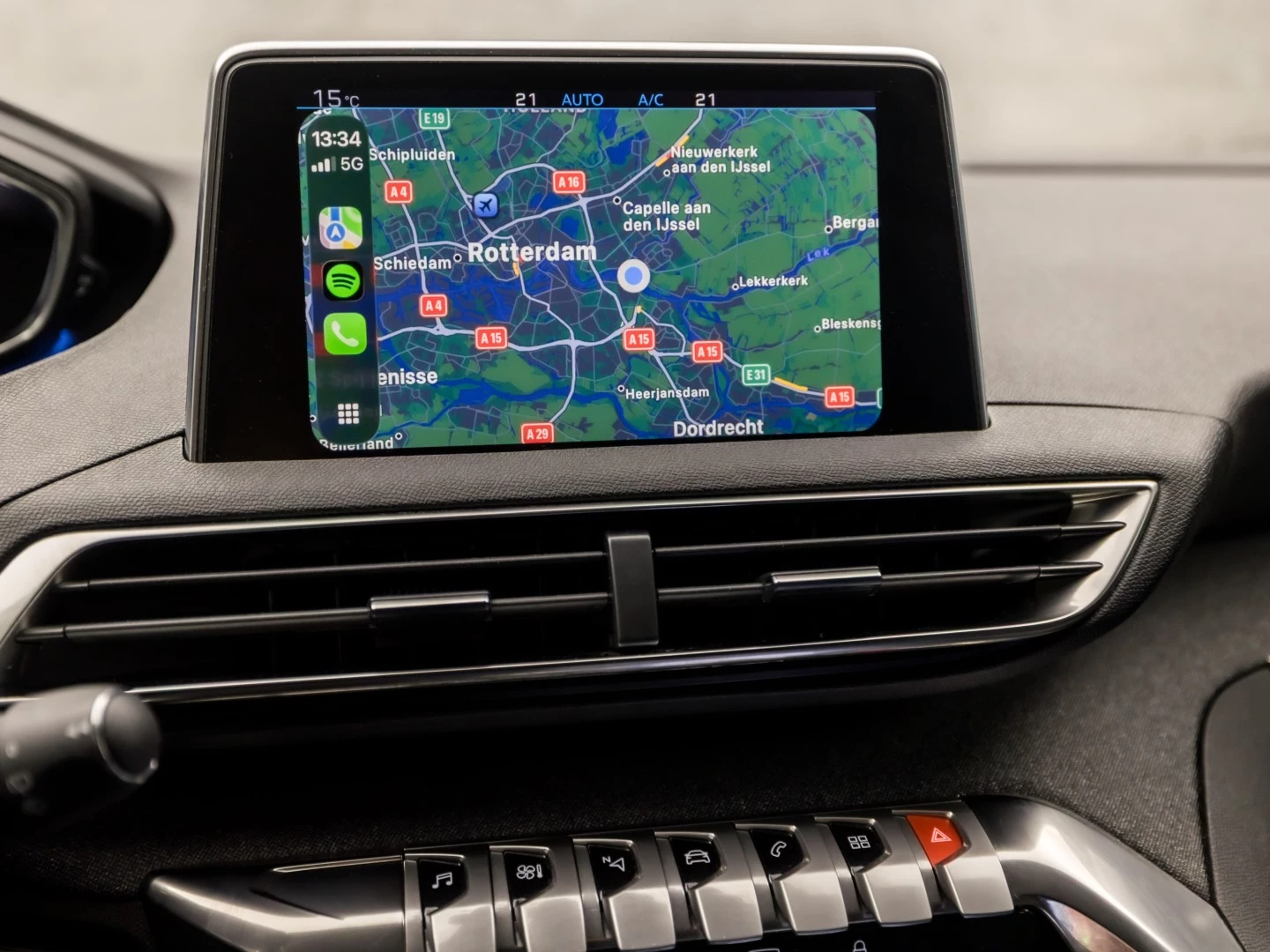 Hoofdafbeelding Peugeot 5008